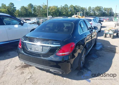 2017 Mercedes-Benz C 300 Sport 4Matic из США, поврежденный, VIN 55SWF4KB4HU215875